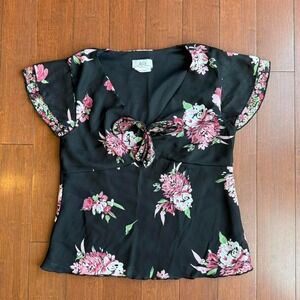 Black and Pink Floral Vintage Y2K‎ Blouse